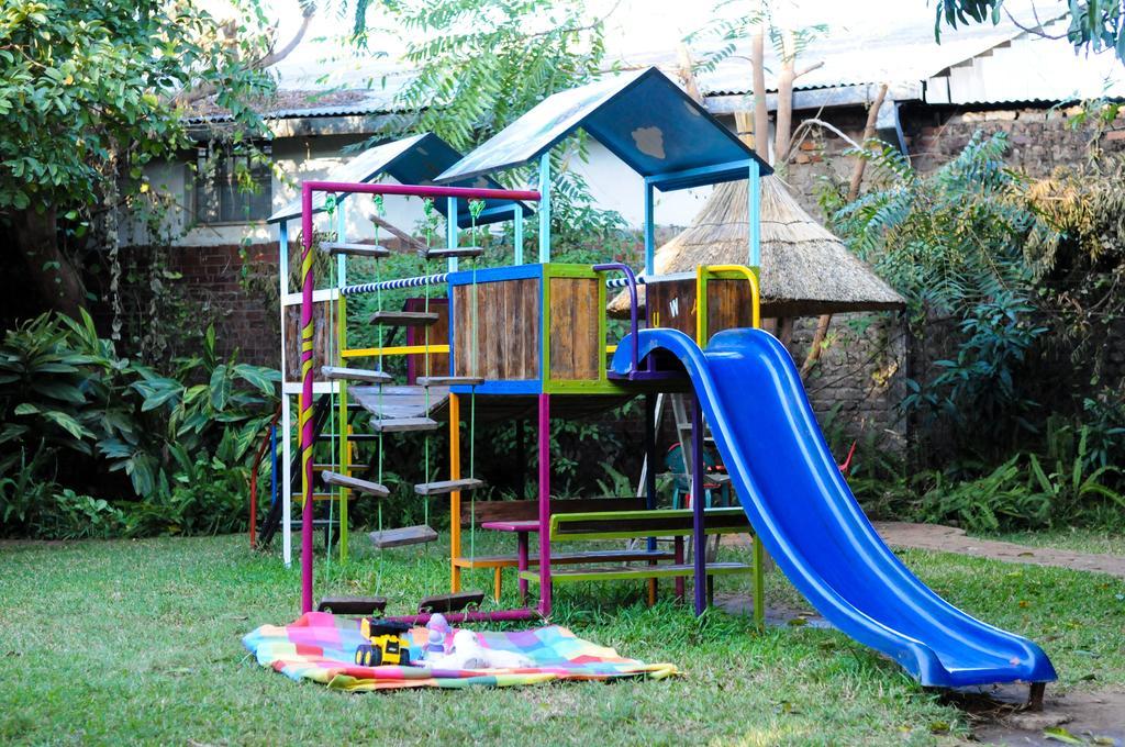 Zigzag Town Lodge Livingstone Exterior photo
